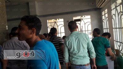 بالصور.. مسابقة مياه الشرب تتسبب في زحام بمكاتب بريد الوادى الجديد