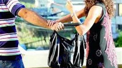 حبس عصابة سرقة الحقائب يتزعمها عاطل سوابق في الجيزة