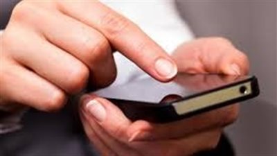 6 أمراض نتيجة الجلوس الخاطئ خلال محادثات «فيس بوك»