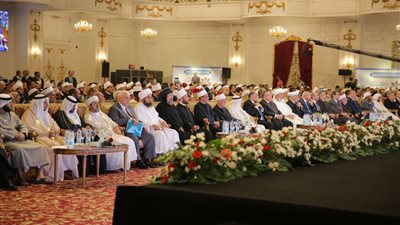 علي جمعة: الجماعات المتشددة لم يتربوا في بيئة علمية محترمة كالأزهر