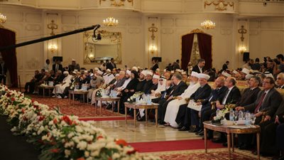 أستاذ بجامعة طاليس: بناء الحضارة بالعلم والفقه لا الجهل