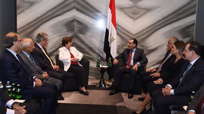 رئيس الوزراء يلتقي مدير عام صندوق النقد الدولي
