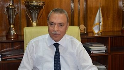 محافظ قنا يدشن منتدى الحوار الوطني للشباب