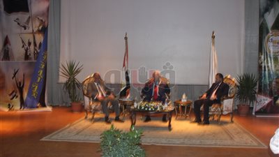 البطل الحقيقي لـ