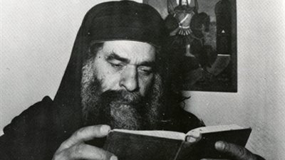 بالصور.. أقوال البابا كيرلس السادس مدونة بخط يده