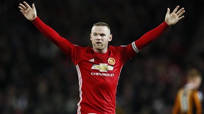 روني يقود هجوم اليونايتد أمام بيرنلي في الدوري الإنجليزي