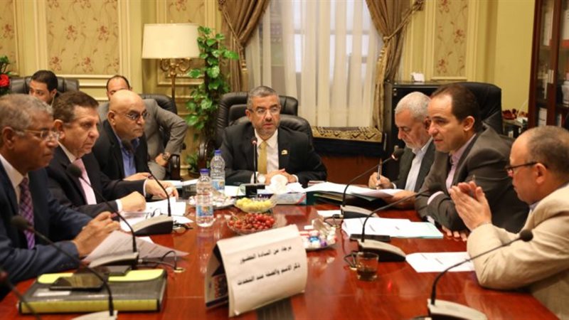 النائب عماد حمودة