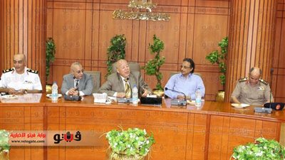 بالصور.. الكنيسة تقدم التهنئة لمحافظ بورسعيد نيابة عن الأقباط