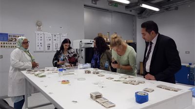 مجموعة من الباحثين بالمعهد الألماني بالقاهرة يزورون المتحف الكبير