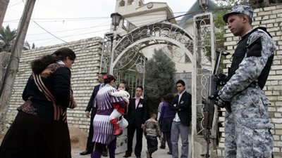 فرنسا تعلن استعدادها لاستقبال مسيحيي العراق على أراضيها