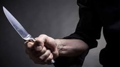 التحريات الأولية: المتهم بطعن والديه في أوسيم مهتز نفسيا