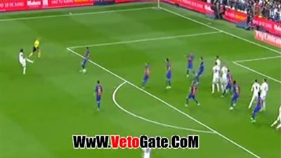 بالفيديو.. تعادل إيجابي بين ريـال مدريد وبرشلونة في الشوط الأول