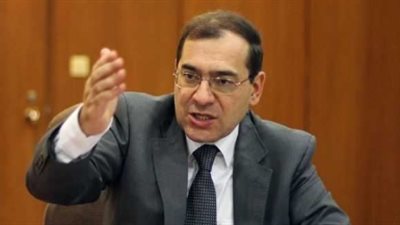 مصر تعرض على البنك الدولي المساهمة في تمويل تحويل الميكروباصات للعمل بالغاز