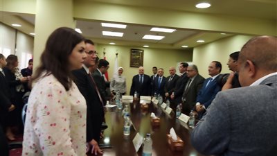 بروتوكول تعاون بين الوطنية للانتخابات والصحة لإعداد قاعدة بيانات