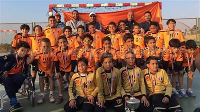 مواليد 2006 بالشمس يتأهلون إلى المربع الذهبي في بطولة القاهرة لليد