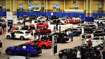 الكاميرات الخلفية تورط شركات السيارات