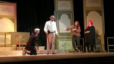 عرض أولى ليالي «المفتش العام» على مسرح قصر ثقافة بنها