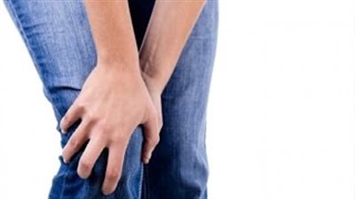 بالفيديو.. 8 طرق تحمي من آلام والتهابات المفاصل