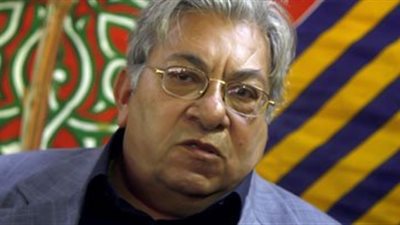 فاروق فلوكس: مستوى المسرح 