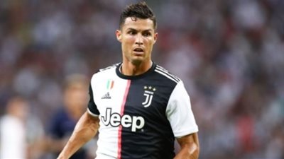 يوفنتوس يجني أرباحا ضخمة من صفقة رونالدو