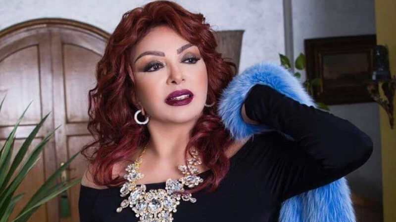 نبيلة عبيد