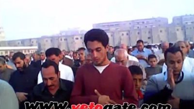 بالفيديو.. الآلاف يؤدون صلاة العيد بساحة ستاد كفر الشيخ