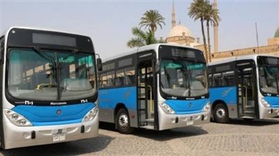 الدفع بأتوبيسات لنقل المواطنين بأماكن توقف المترو لحين انتهاء العطل
