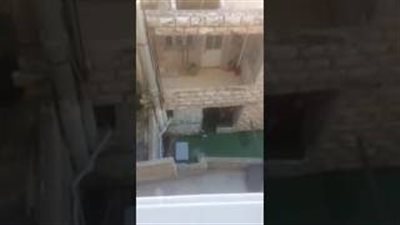 بالفيديو.. مديرة حضانة بالأردن تعاقب طفلة بطريقة مروعة بسبب بكائها