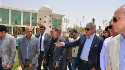 وزير الرياضة يتفقد فرع الإسماعيلي بأرض النخيل قبل افتتاحه (صور)