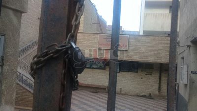 التحقيق مع نوبتجية الوحدة الصحية بالنسايمة بعد غلقها بالجنازير