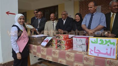 «تعليم الوادي الجديد» تكرم المتفوقين بمدرسة المروة الإعدادية