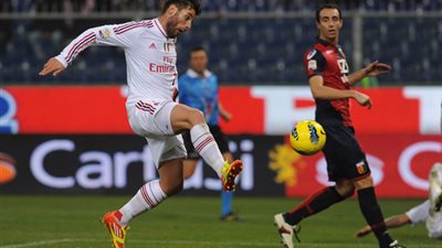 اليوم.. ميلان ضيفًا ثقيلًا على جنوى فى الدورى الإيطالى