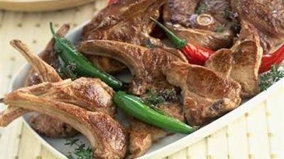 طبيب: تناول لحم الضأن أفضل من البقرى لسهولة هضمه