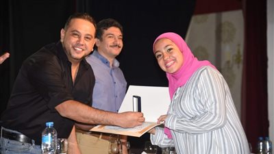 نادي الصيد يكرم المتفوقين في الثانوية العامة (صور)