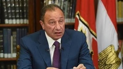 يخضع لعملية 