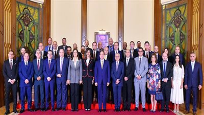 10 رسائل من السيسي للمستثمرين المصريين في الخارج ورئيس شركة تويوتا وجنوب السودان