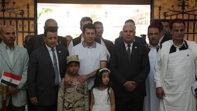وزير الرياضة يصل مطروح لتفقد عدة منشآت شبابية