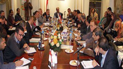 «اتحاد المستثمرين» يطالب بالفصل بين تراخيص السيارات وتحصيل التأمينات