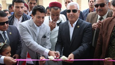 وزير الشباب يفتتح صالة الأنشطة بنادي مطروح بتكلفة 10 ملايين جنيه