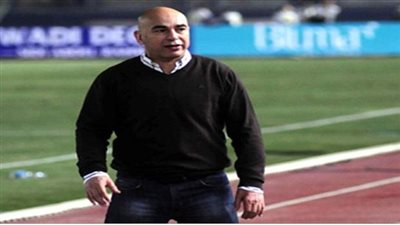 حسام حسن: تفاوض الأهلي والزمالك مع لاعبي المصري عيب