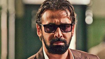 بعد نجاحه جماهيريًا.. بدأت الحرب على «الفيل الأزرق»