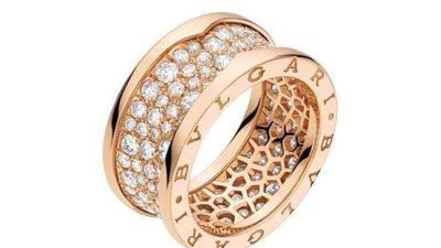 فصوص ألماس والذهب تريند موضة دبل الخطوبة في ٢٠٢٠ (صور)