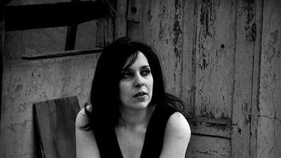 إيما خليل تكتب.. «سبحة الفيروز»