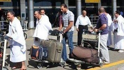 مطار القاهرة يستقبل 560 معتمرًا فلسطينيًا