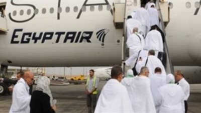 «مصر للطيران» تنقل اليوم 3880 معتمرا عبر 18 رحلة جوية