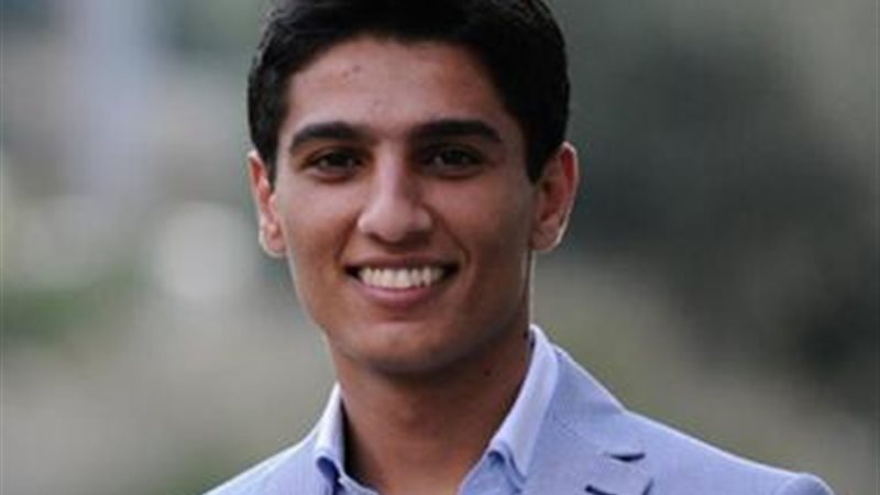 المطرب محمد عساف