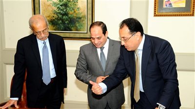 مجلة أمريكية عن ولاية السيسي الأولى: الاهتمام بالتنمية الاقتصادية.. التوسع في مشروعات الإسكان.. انخفاض معدلات التضخم.. تراجع معدلات البطالة.. وإطلاق العديد من المشروعات العملاقة