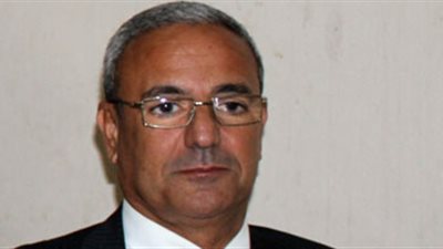 مقلد وسراج وجورج فى 