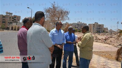 بالصور.. محافظ البحر الأحمر يتفقد «الأحياء والفيروز»