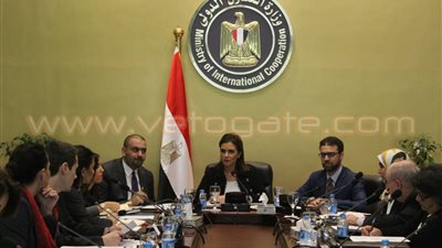 سحر نصر تستعرض مع شركاء التنمية في مصر تقرير الشراكة الدولية